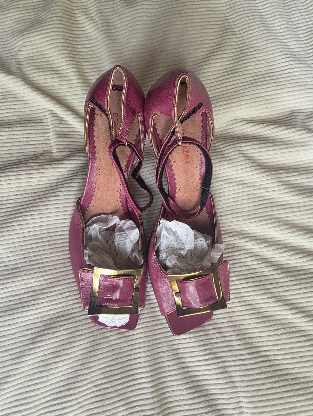 BCBG Maxazria Vintage Bow Leather Heel sandals Size 8 Lilac New